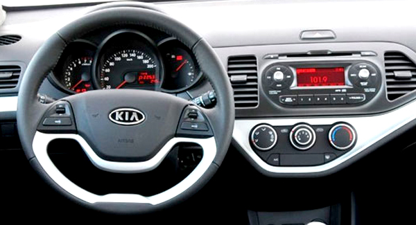 Car Rental Dubai Inside 2